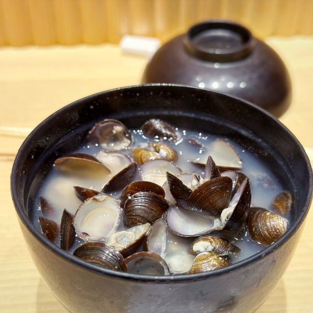 Delicious omakase at Manten Sushi Tokyo