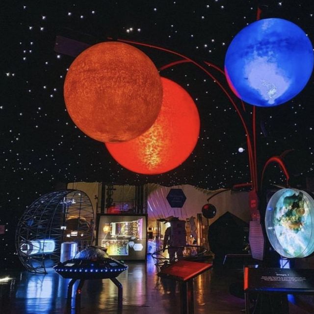 Interactive Experience at The Mind Museum