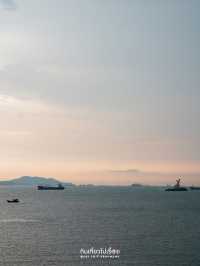 เดินถ่ายรูปที่เกาะลอย ศรีราชา