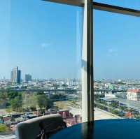 AVANI Riverside Bangkok Hotel