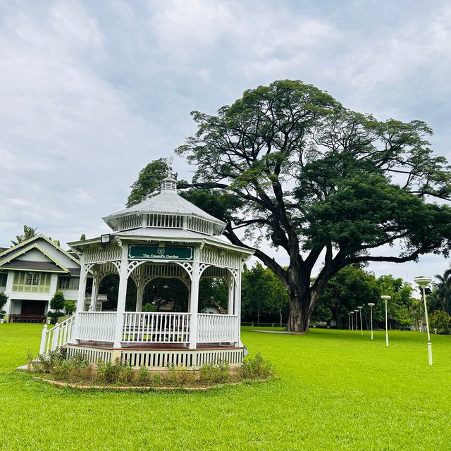 The Consul’s Garden Coffee & Tea in Paradise📍