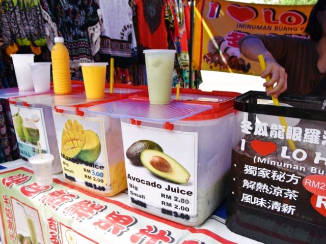 코타키나발루 가야스트리트에서는 일요일마다 선데이마켓 Sunday Market 이 열린다.