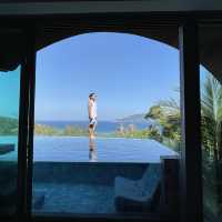 Crest Resort & Pool Villas