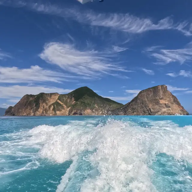 龜山島牛奶海