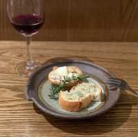 《沖縄・那覇》ナチュールワインが楽しめるワインバー🍷