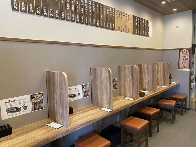 福岡・赤坂。福岡の愛される味です。創業昭和38年『びっくり亭本家 赤坂店』