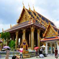 ชมความงาม วัดพระแก้ว วัดคู่บ้านคู่เมือง