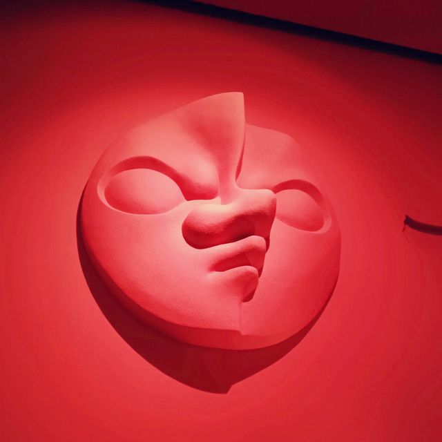 川崎市岡本太郎美術館