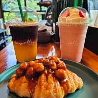  In Valley Cafe' At Robusta Valley Thungsong