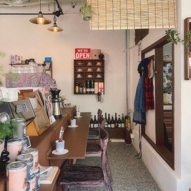 【釜山隱藏寶藏】Dip Slow Coffeebar：高品質咖啡，舒適環境，適合咖啡愛好者和甜點迷
