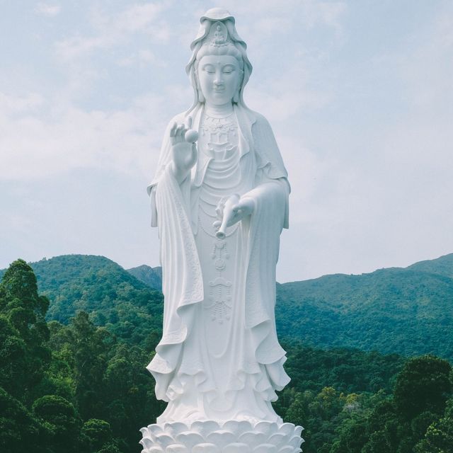 76 metre tall Guan Yin statue & Tsz Shan Monastery  