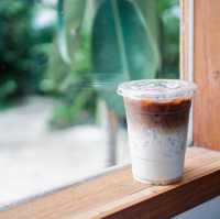 คาลิน Calin Cafe 🌲 