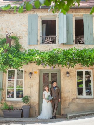 南西フランスのお伽話みたいな美しい村、ドンム