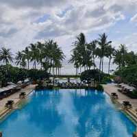 EXPLORING ONE OF THE BIGGEST POOL IN NUSA DUA