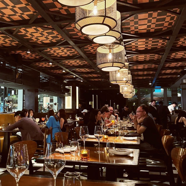 Bread Street Kitchen by Gordon Ramsay 🍔🥩🍰
