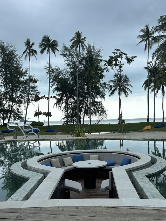 Everything I at this beach club