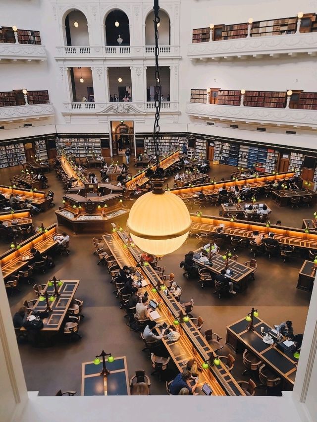 【澳洲】墨爾本最美圖書館 Melbourne CBD