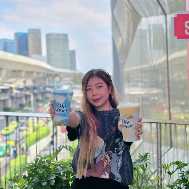 ได้มาชิมสักที #OhJuice สมูทตี้สีรูปโลก 