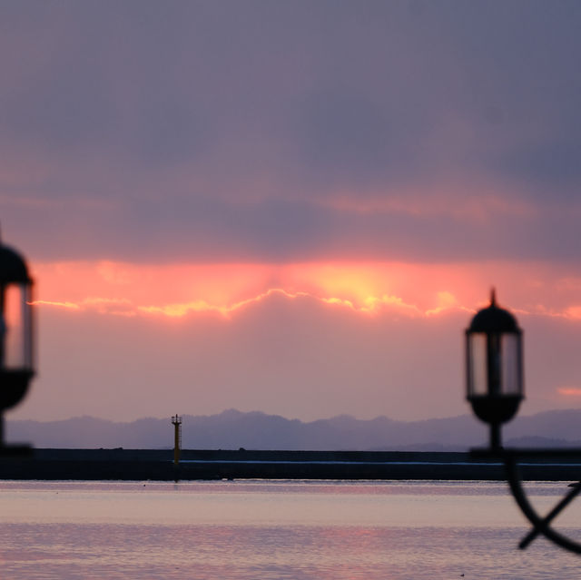 【北海道】ノスタルジックな雰囲気！三大夕日の幣舞橋