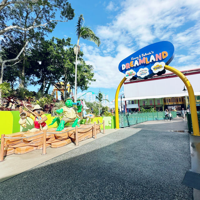 Captivating Fun: Dreamland Delights in Dreamworld, Queensland 🇦🇺
