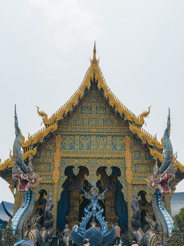 【タイ🇹🇭】異世界すぎる！すべてが青く染まったブルーテンプル！