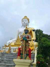 วัดดังสายมู ขอพรหลวงพ่อทันใจ📍วัดพระธาตุดอยคำ