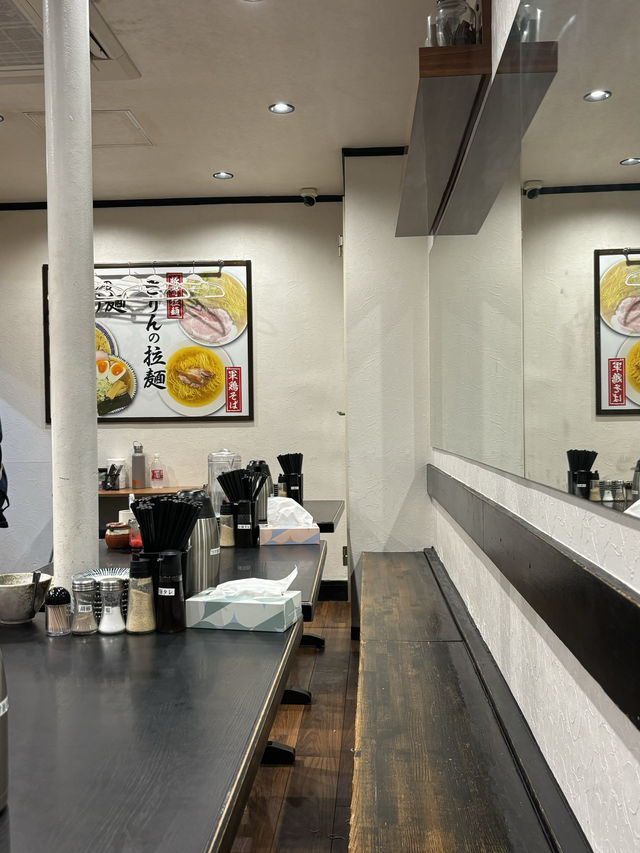 【福岡ラーメン】行列の耐えない中洲川端商店街にある人気ラーメン店