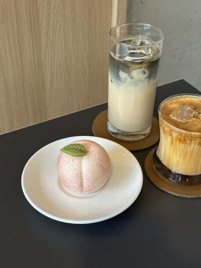 【韓国/大邱/カフェ】可愛いくて不思議な桃デザートカフェ🍑