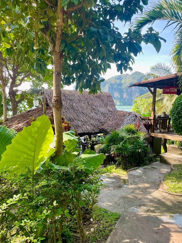 📍 Railay Garden View Resort