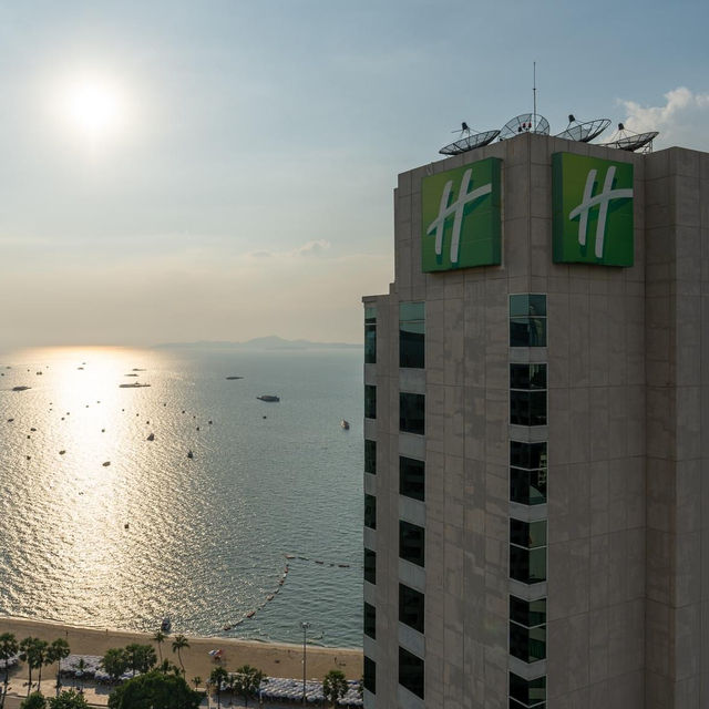 Holiday Inn Pattaya.