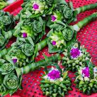 ตลาดเช้าริมน้ำเมืองอุทัยธานี