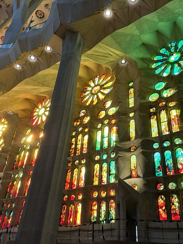 スペイン旅行【バルセロナ🇪🇸圧巻のサグラダファミリア 】