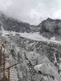 Cable Car @Jade Drqgon Snow Mountain