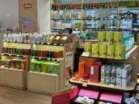 ### 天仁茗茶: 茶香漂う台湾茶の殿堂
