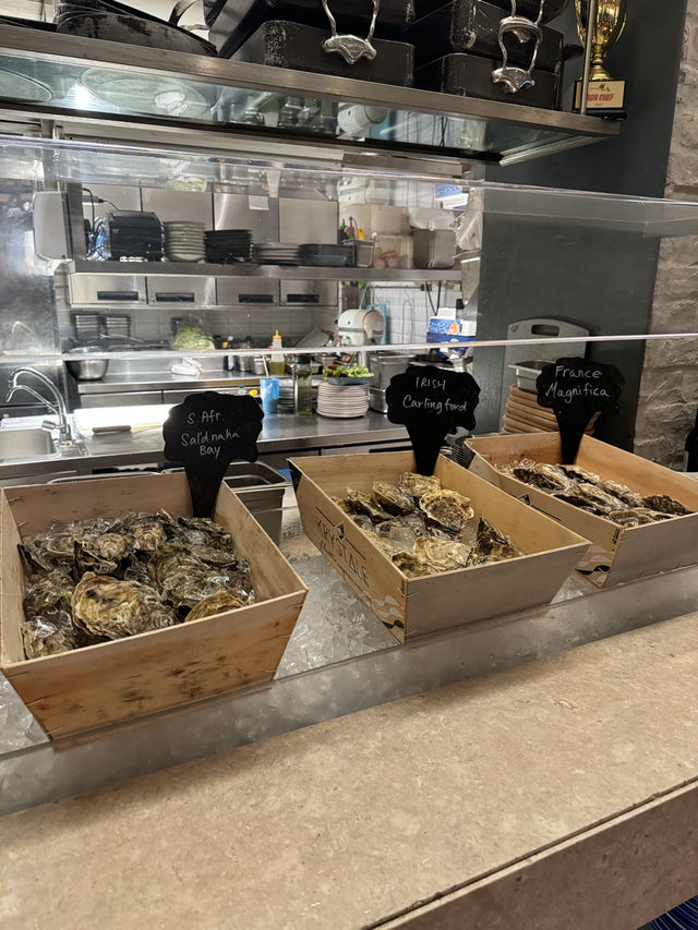 銅鑼灣夠晒chill嘅海鮮西餐廳🦞