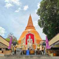 Phra Pathom Chedi Temple