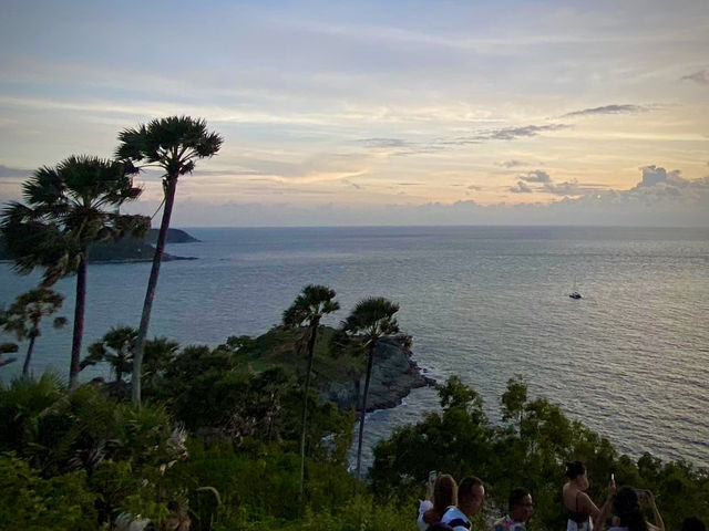 จุดชมวิวพระอาทิตย์ตกสุดฮิต @Phuket 🌅 ต้องไป!