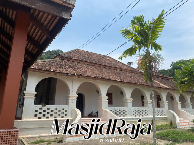 มัสยิดรายอ (masjid raya) สายบุรี