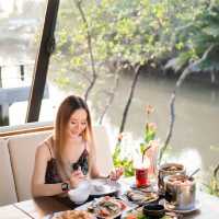 🪅ปล่อยใจเบาๆ ไปพักผ่อนใกล้กรุงเทพฯ ที่อัมพวา