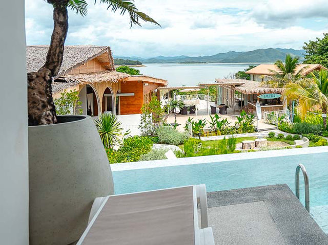Le La Lake Resort and Spa