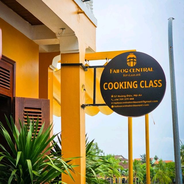 Faifoo Central Restaurant 