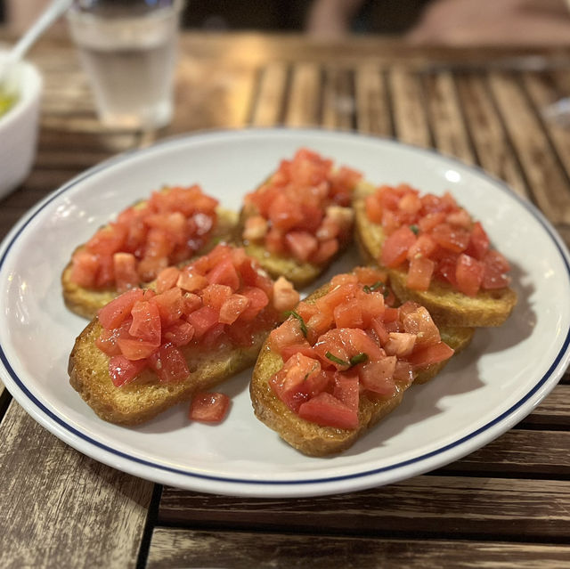 【沖縄 北谷】人気の海鮮イタリアンのお店🐠