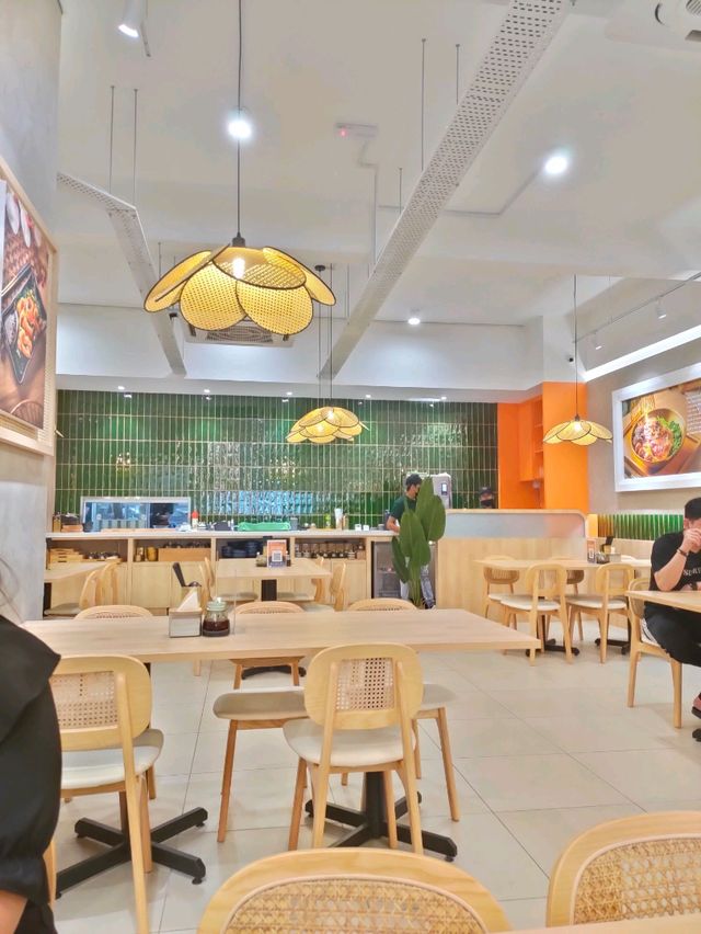 Cool Treats and Crunchy Bites @ Tomi Yami Dessert Cafe