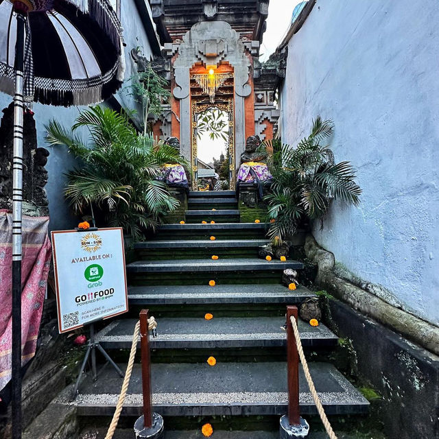 Discovering the Magic of Ubud Day and Night
