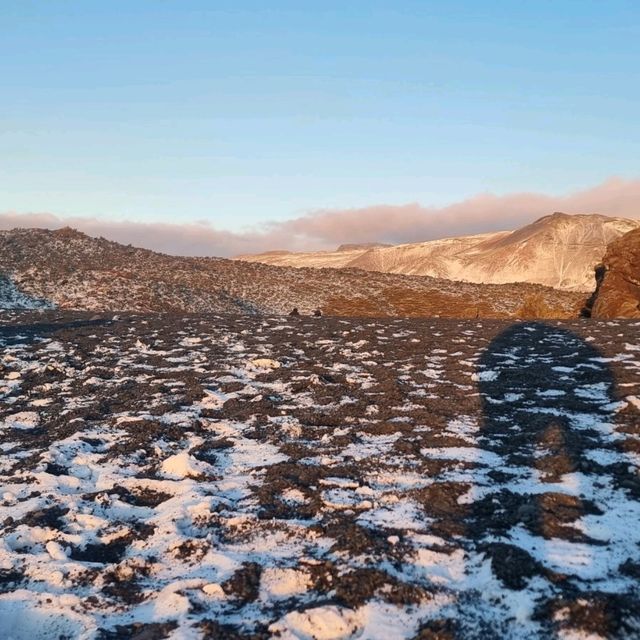 Winter Serenity: Sunset Stroll on Djúpalónssandur Beach