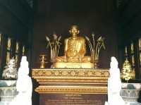 พาคุณพ่อมาเดินชิลๆ..วัดพระแก้ว เชียงราย