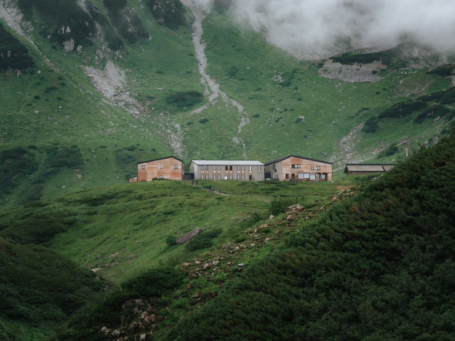  “Tateyama Kurobe Alpine Route”
