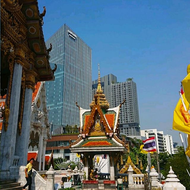 THE GOLDEN BUDDHA.