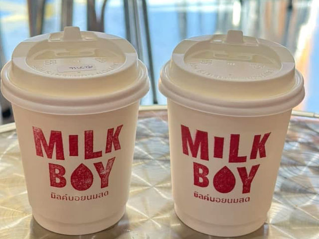 ร้านนมสด ” Milk Boy 