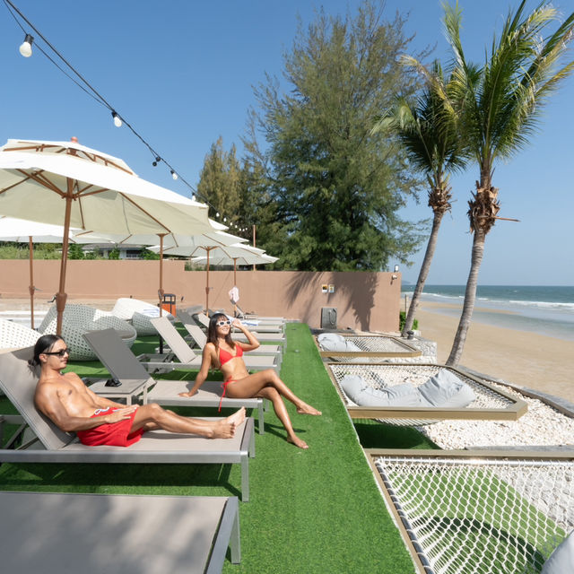 ที่พักหัวหินติดทะเล มีสวนน้ำ สระหน้าหาดสวยจึ้ง🏝️